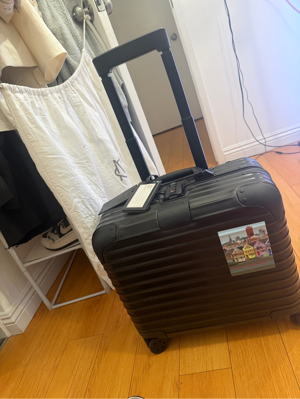 RIMOWA Pilot Hard-Shell Carry-On in Black - Picture 11 of 14